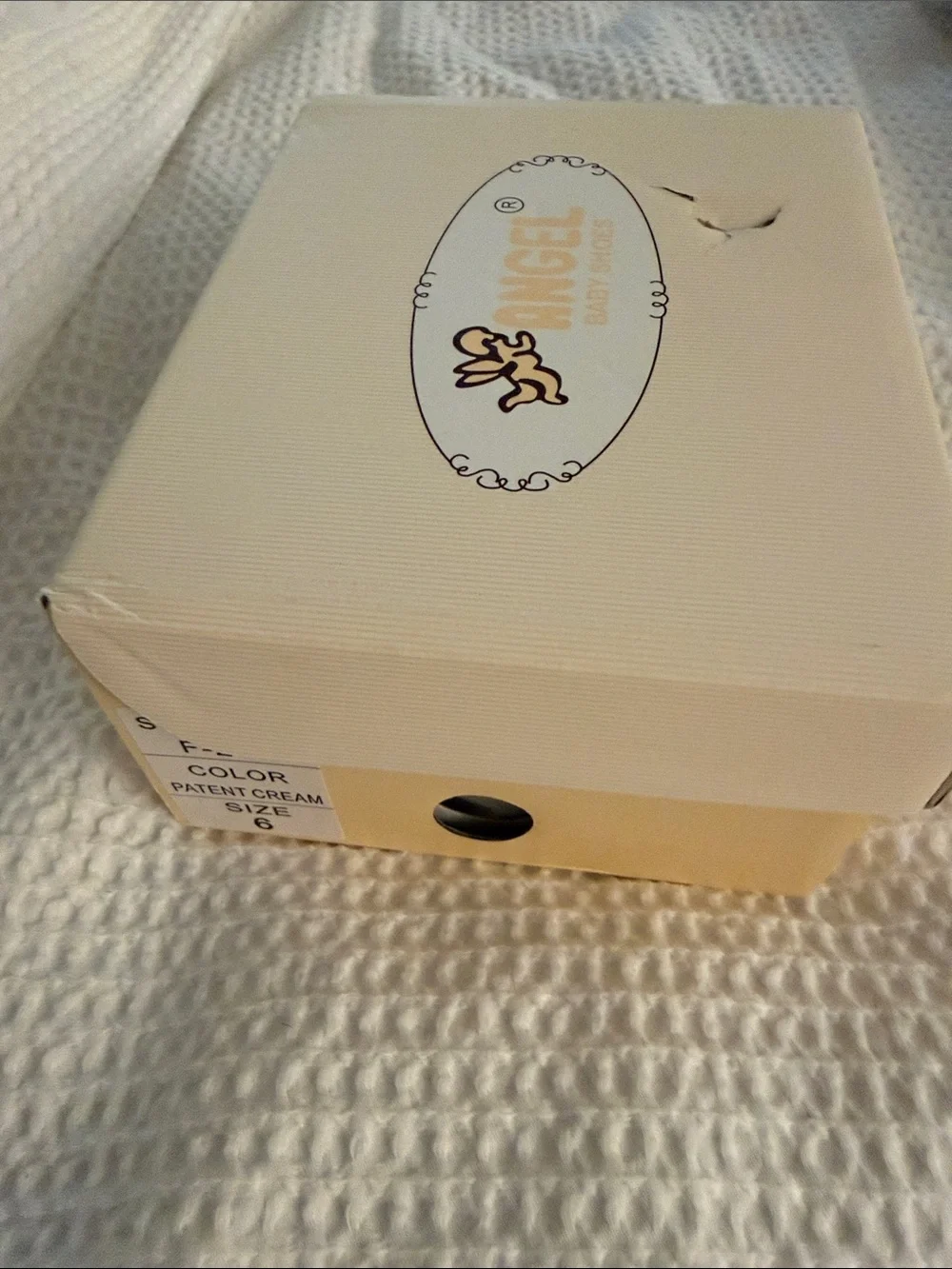 Angel Patent Cream Kids Shoes Box - Soft Cream Finish size 6